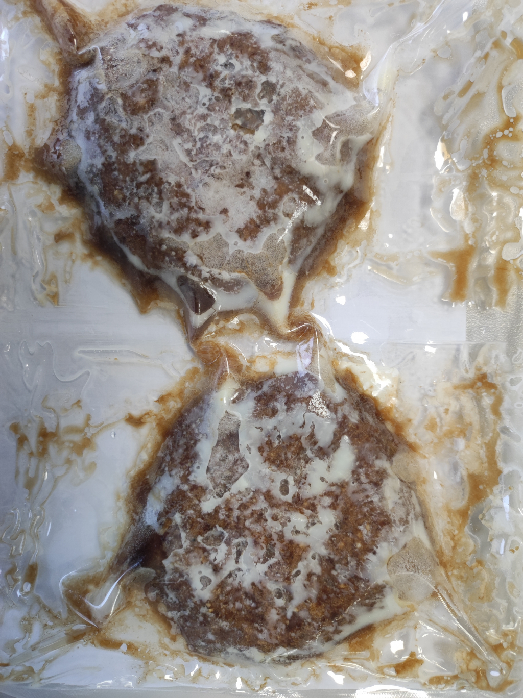 150Г ИЗПЕЧЕН ГОВЕЖДИ БУРГЕР 2БР/ОП 20 БРОЯ В КАШОН